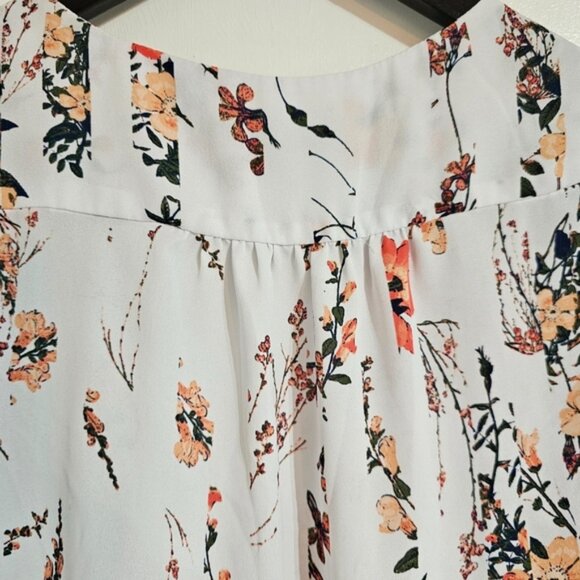 a.n.a. Large White Floral Print Casual V-Neck Pullover Layer Sleeve Top - Picture 8 of 9